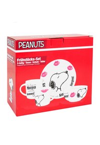 Peanuts breakfast set, three pieces: white porcelain cups and bowl with black Snoopy illustrations and pink lipstick kiss accents, in a red box.