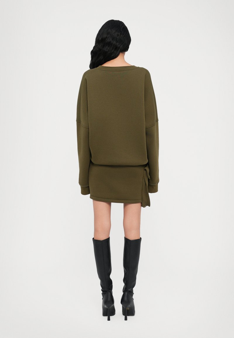green emerald velvet dress DSquared2 F/W 2005 Open Back Emerald Green Silk Dress  The Kit Vintage