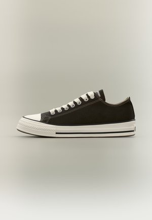 Converse CHUCK TAYLOR THROWBACK UNISEX - Sneakers - fresh brew/vintage white/black