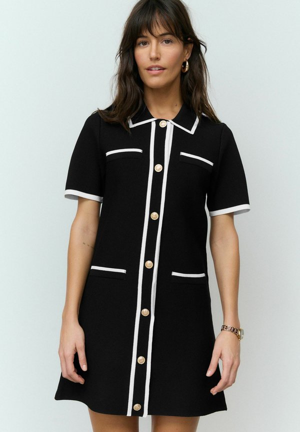 REGULAR FIT-COLLARED BUTTON UP MINI - Strickkleid