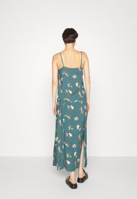 Vero Moda Tall VMEASY SINGLET - Top - north atlantic