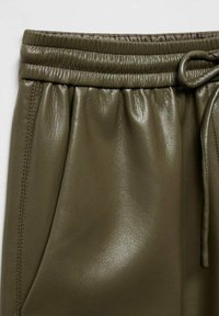 Pantalon Velours Kaki Pampolina Taille 110 - Cordon & Broderies - Très Bon État Occasion