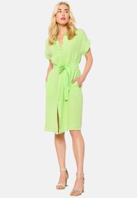 LolaLiza Abito a camicia - bright green