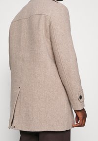 TOM TAILOR Abrigo corto - beige