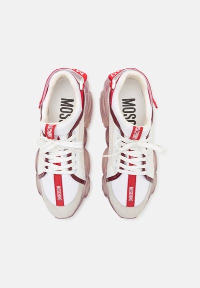 MOSCHINO UOMO - Tenisky - bianco/rosso