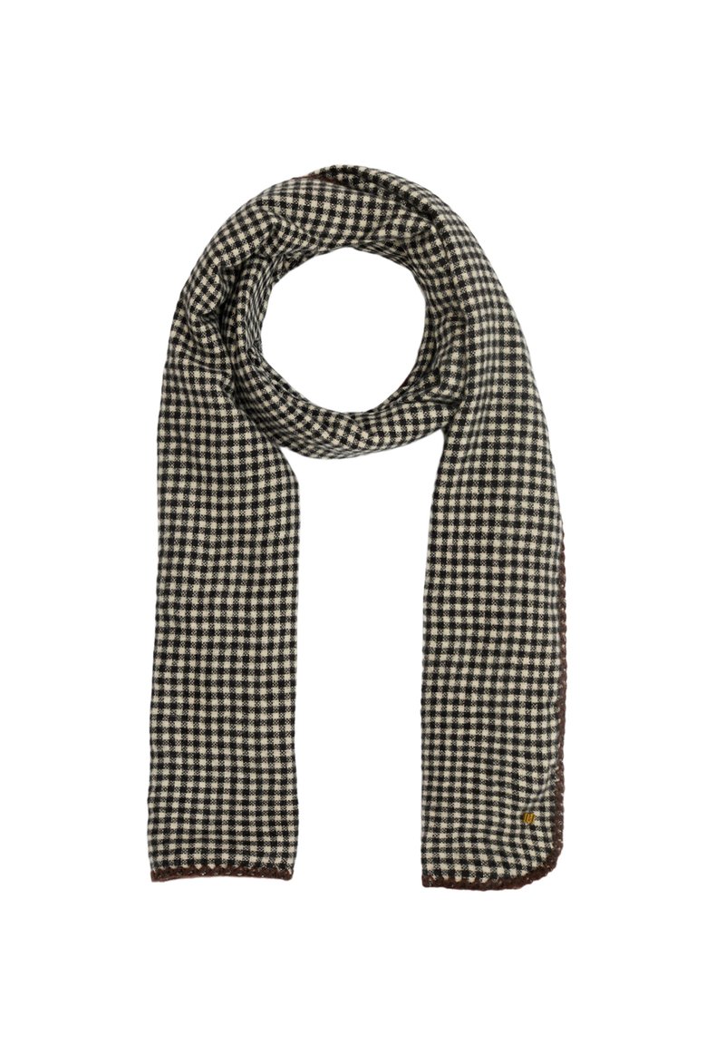 Sciarpa a scacchi bianca e nera realizzata in un tessuto morbido, con una finitura testurizzata e un bordo cucito marrone.