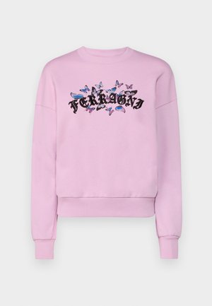 Sudadera rosa de mangas largas, con puños acanalados y cuello redondo. Presenta un logotipo negro "FERRAGNI" rodeado de coloridos diseños de mariposas.