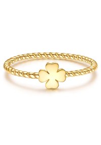 Arany színű, csavart karkötő, sima felületű és lekerekített élekkel rendelkező négylevelű lóhere charm-mal, amely elegánsan tükrözi a fényt.