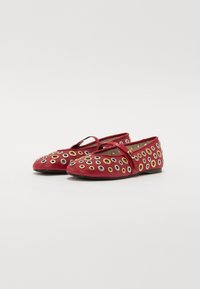 Steve Madden REJOICE - Ballerines - red/silgld