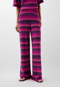 Scalpers ZIGGY  - Trousers - multicolor