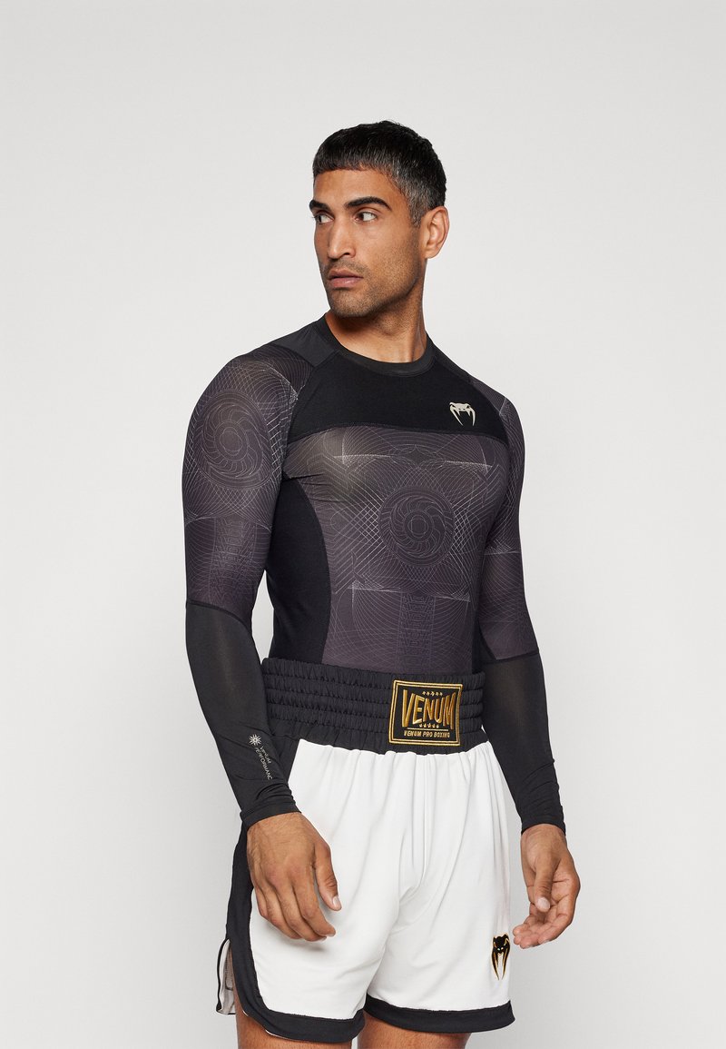 Venum AIR RASHGUARDS  - Langærmet T-shirt - deep black/desert sand