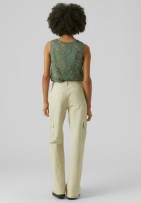 Vero Moda VMSMILLA  - Camicetta - laurel wreath/vega