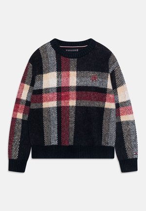 Maglione lavorato a maglia con motivo a quadri nero, rosso e crema. Presenta una scollatura rotonda, polsini e orlo a costine, con un piccolo logo sul petto.