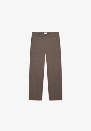 Brown checkered trousers with a straight cut, featuring side pockets, belt loops, and a button closure at the waistband. Textured fabric.