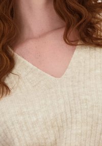 Libelle BINTY - Trui - beige