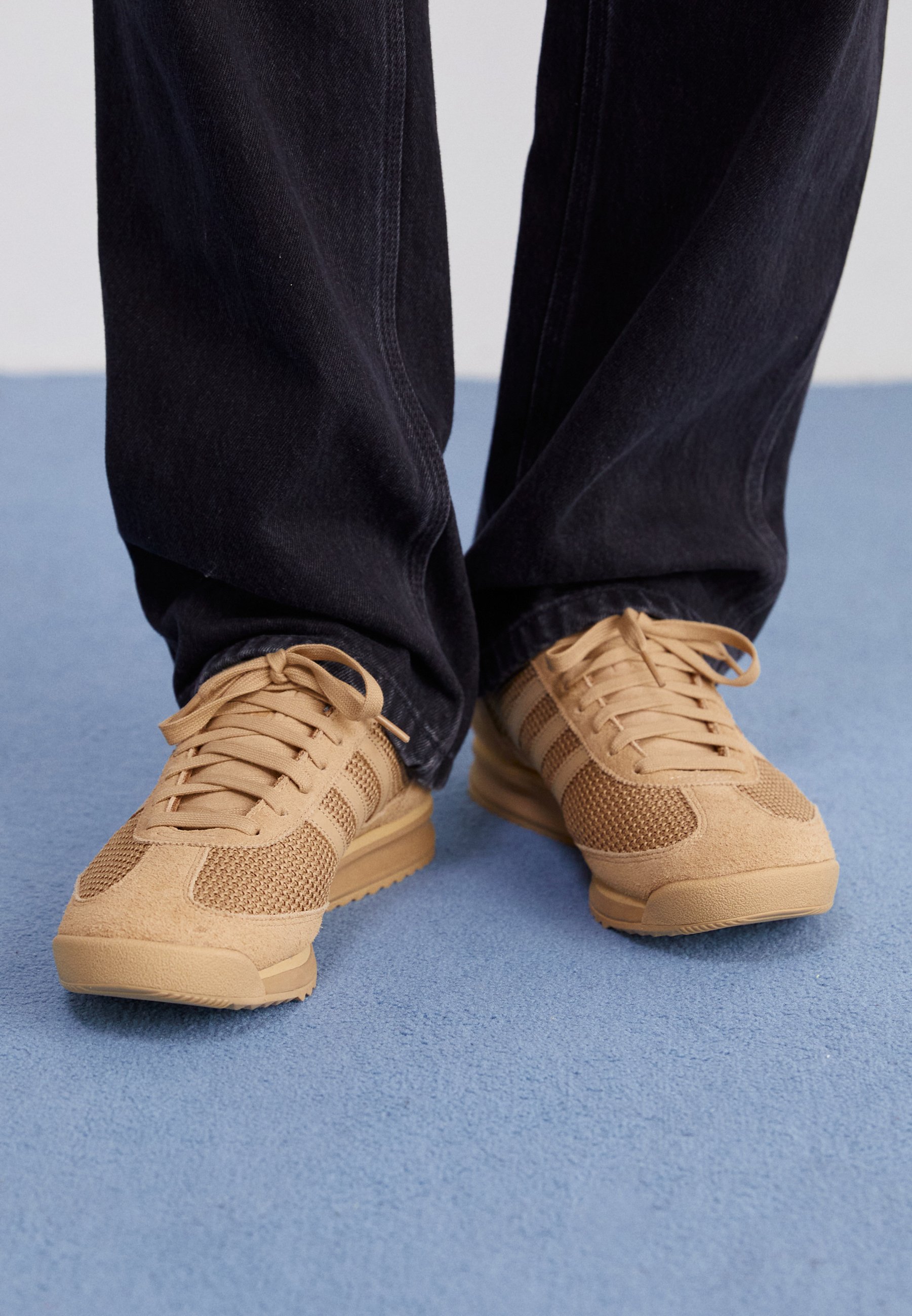 adidas Originals SL 72 RS UNISEX - Trainers - warm sandstone 