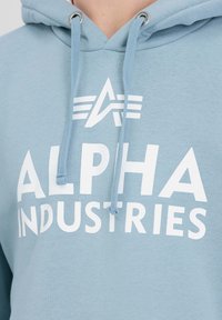 Alpha Industries Jersey con capucha - greyblue