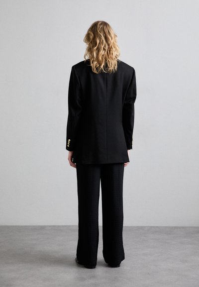 Victoria Beckham BUTTON DETAIL DOUBLE BREASTED - Īss mētelis - black