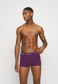 Calvin Klein Underwear LOW RISE TRUNK STRETCH 3 PACK - Cuecas boxer - blue