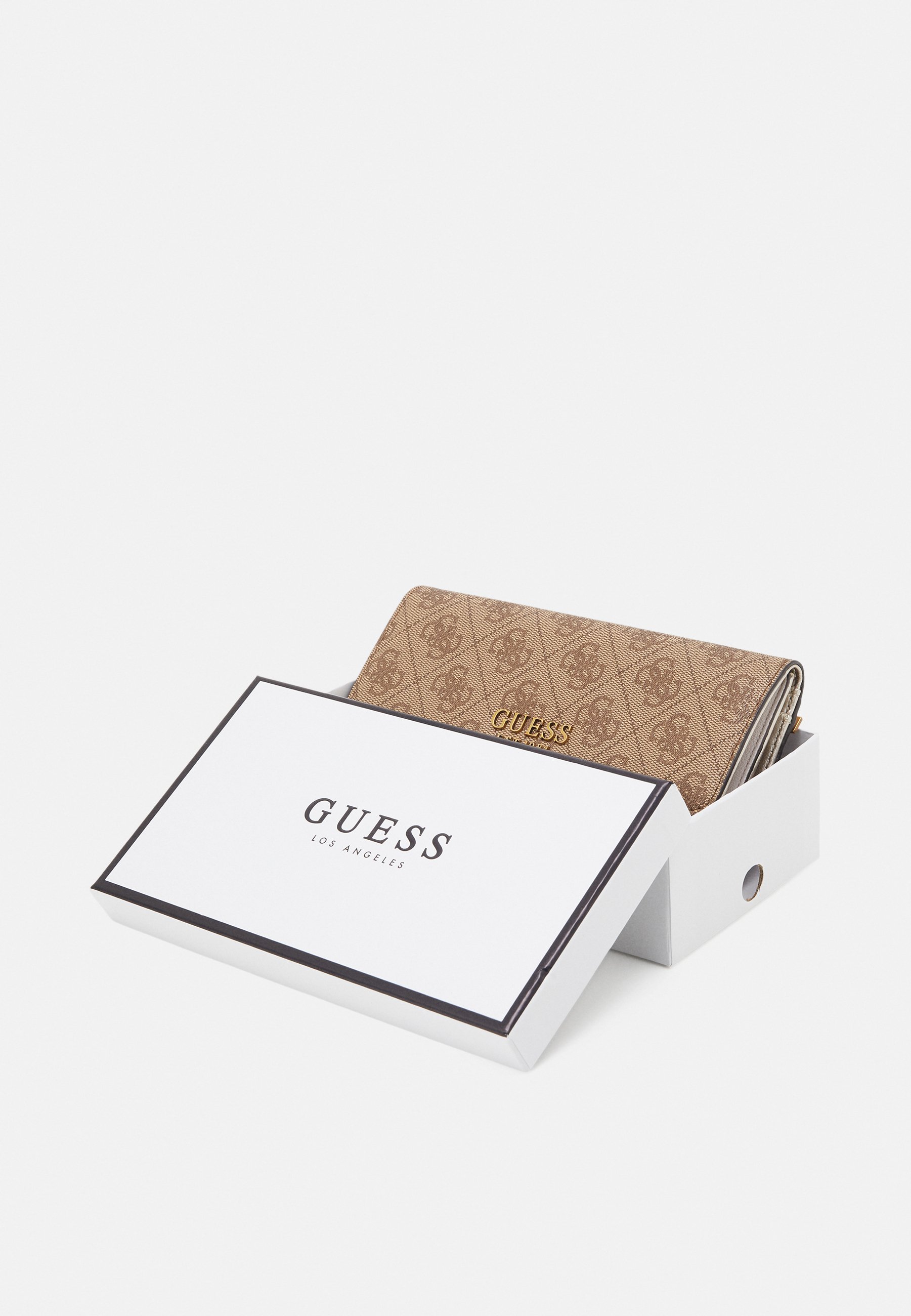guess mika pocket trifold