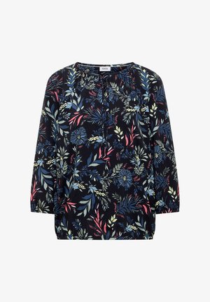 Zwarte blouse met lange mouwen en een kleurrijk bloemenpatroon in tinten blauw, roze en groen, voorzien van een ronde hals en een knoopdetail.