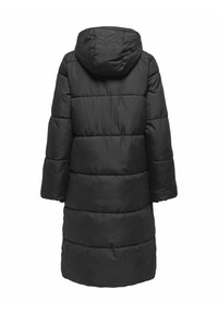 Manteau noir matelassé avec capuche, présentant un design en quilts et des manches larges, fabriqué à partir d'un tissu lisse. Vue arrière affichée.