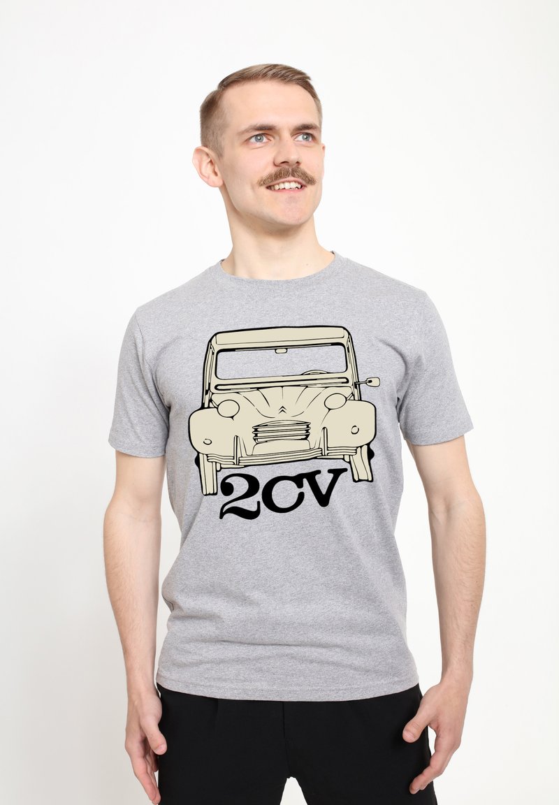 Šedé bavlněné tričko s grafikou vintage auta, označeného "2CV", v černé a béžové barvě. Klasický design s kulatým výstřihem.