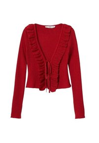Roter, gerippter Cardigan mit langen Ärmeln, tiefem V-Ausschnitt und Rüschensaum entlang der Vorderseite. Besitzt einen Bindegürtel in der Taille.