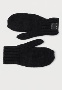 Čierne pletené rukavice s rebrovanými manžetami a hladkým povrchom. Jedna rukavica má vystavený palec. Štítok nesie nápis "CPH STUDIOS."