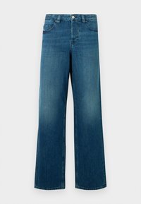 Siniset suorat farkut, joissa on etunapit ja taskut, esitelty valkoista taustaa vasten.