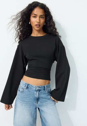 Stradivarius, LONG SLEEVE FITTED WAIST T-SHIRT - T-shirt à manches longues - black