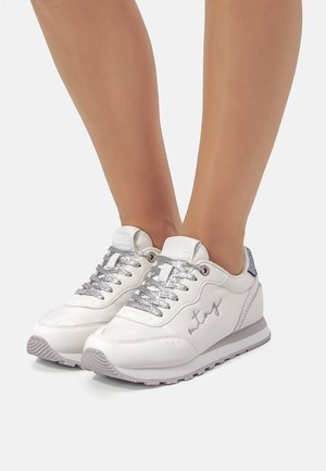 mtng DEPORTIVA - Zapatillas - blanco