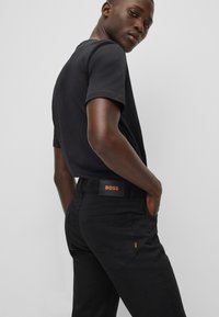 BOSS Vaqueros rectos - black
