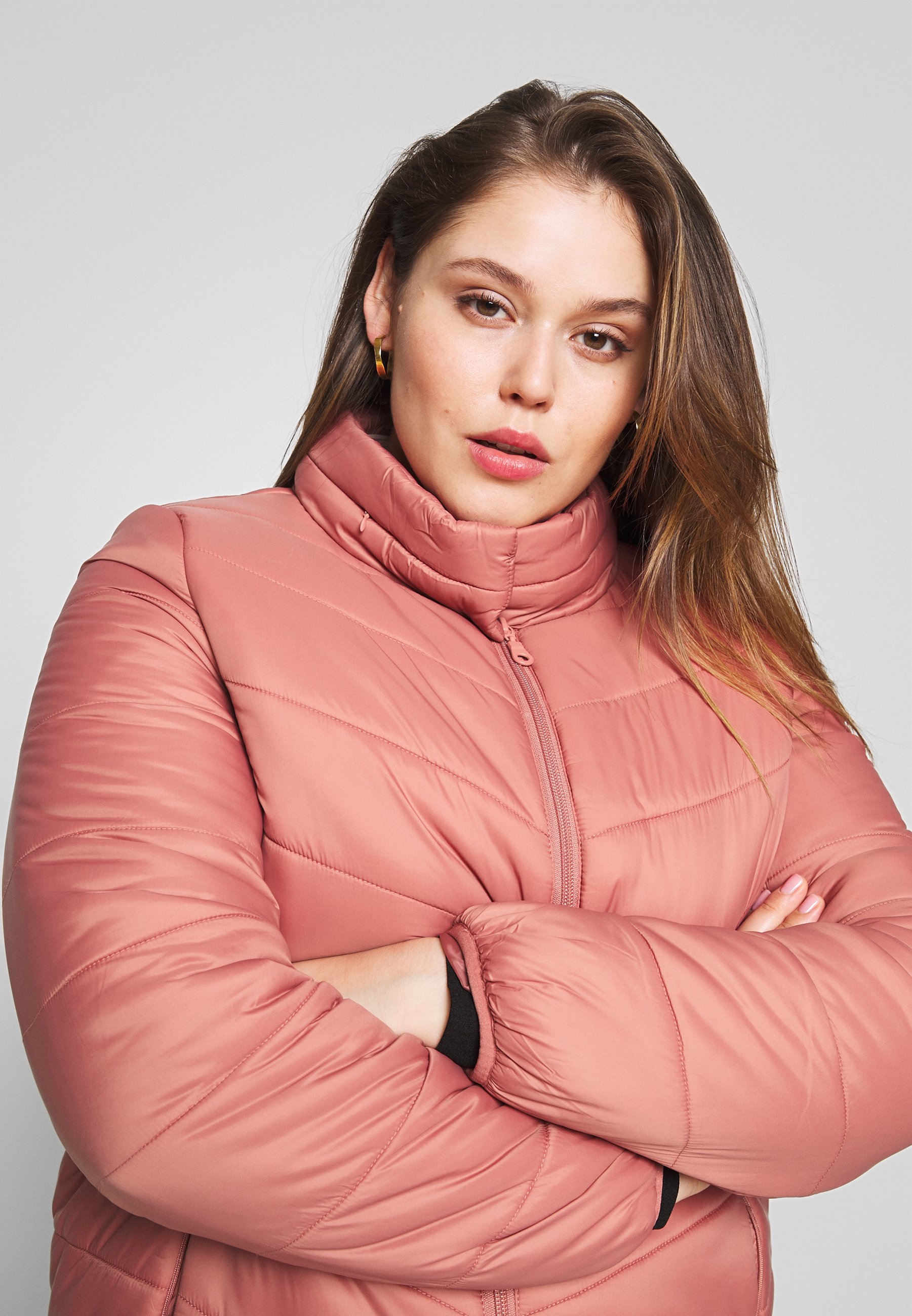 Zizzi MAGGIE JACKET Lett jakke dusty cedar Zalando.no Zizzi MAGGIE JACKET Lett jakke dusty cedar Zalando.no