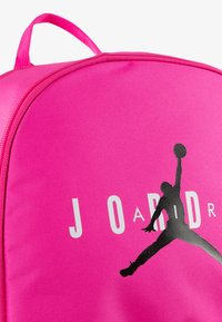 Jordan ECO BACKPACK - Mochila - laser fuchsia