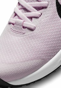 Thumbnail Image 7