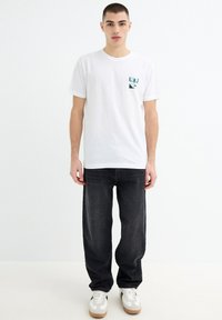 INSIDE Camiseta estampada - blanco