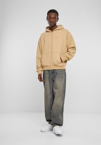 Upscale by Mister Tee ULTRA HEAVY HOODY - Zip-up sweatshirt - unionbeige