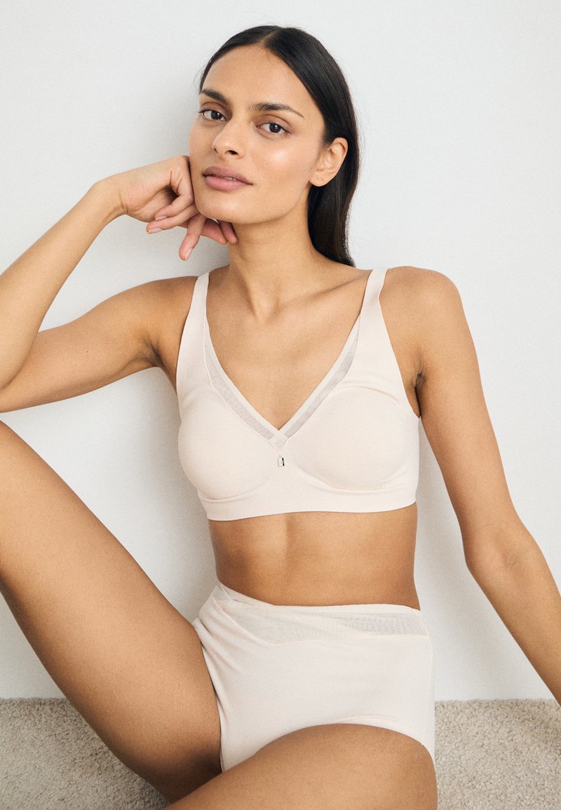 Triumph True Shape Sensation Maxi, Maxi slip modellante Donna, Bianco