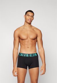 Calvin Klein Underwear TRUNK 3 PACK INTENSE POWER COTTON - Boxerbriefs - black/multi-coloured