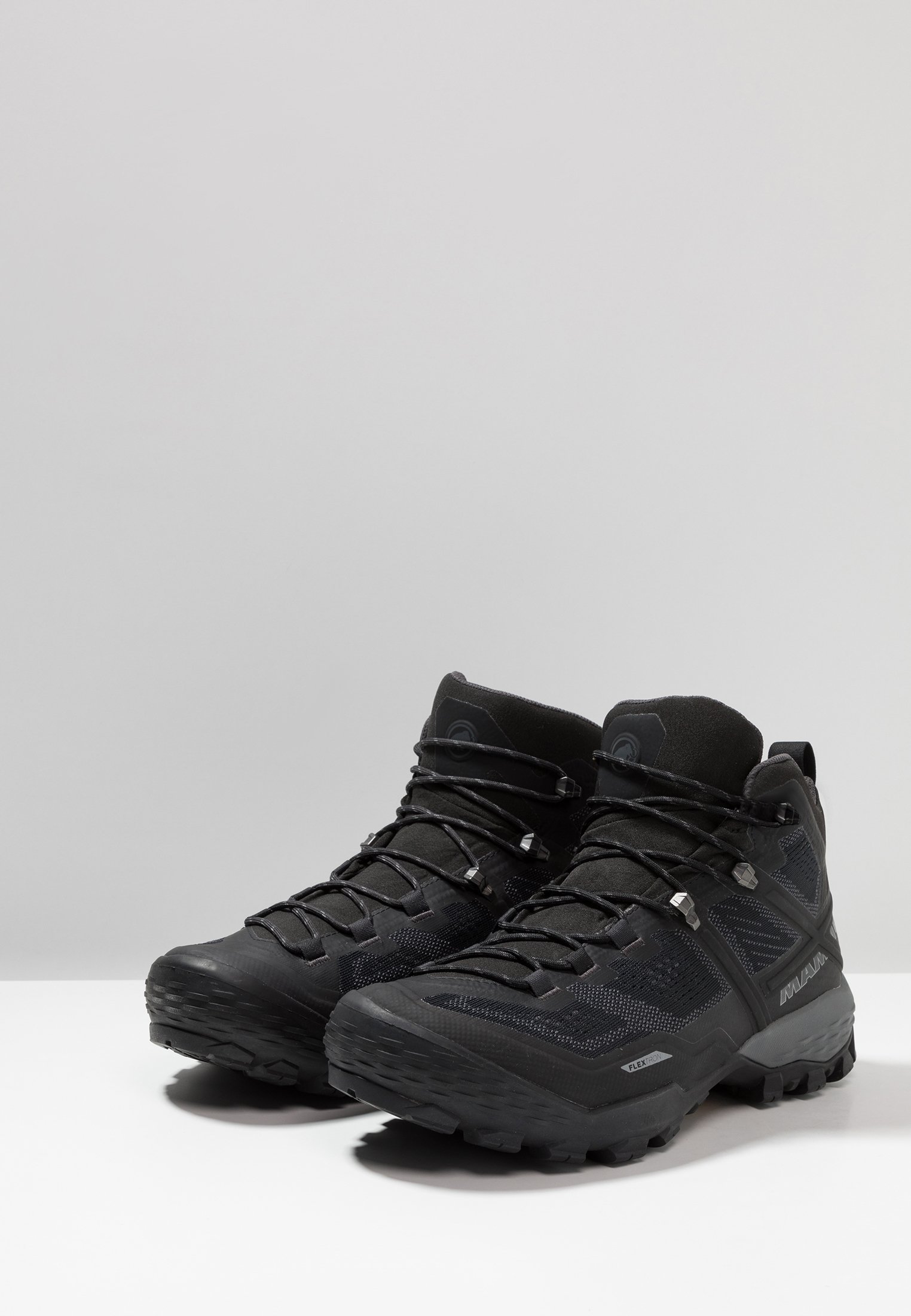 Mammut DUCAN MID GTX - Zapatillas de senderismo - black/dark titanium/negro  - Zalando.es
