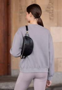 Thumbnail Image 2
