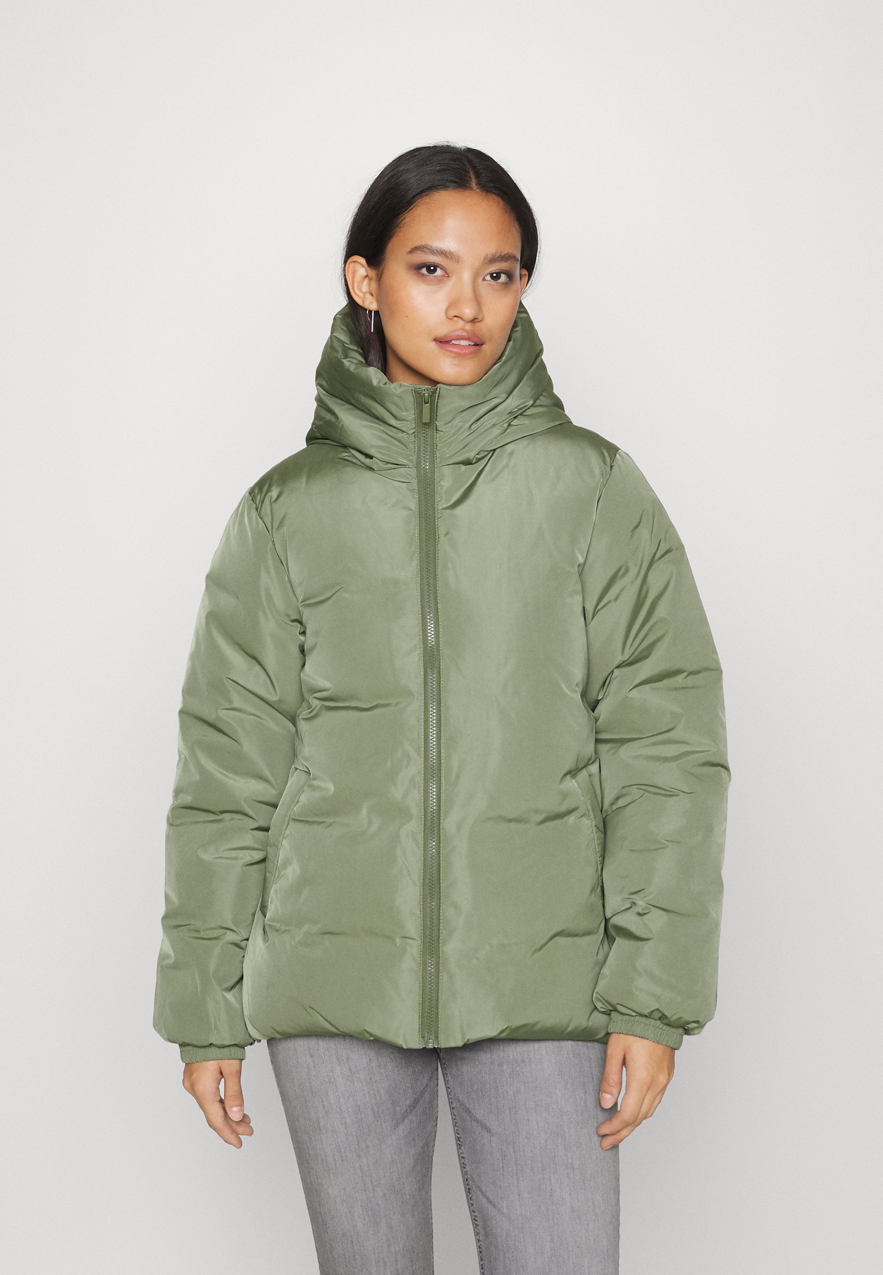 Moss Copenhagen NORINA KAYSA HOOD JACKET - Winterjas - olivine/donkergroen  - Zalando.nl