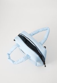 Mads Nørgaard RECYCLE BOXY BAG - Handtas - cashmere blue