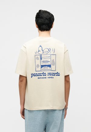 ONSPEANUTS BACK TEE - T-shirts med print - putty