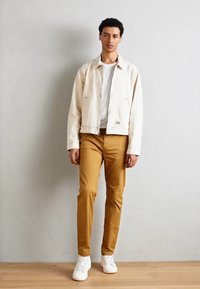 Scotch & Soda ESSENTIAL STUART  - Chinos - golden rust