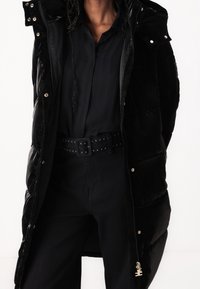 Guess Vaqueros rectos - black denim