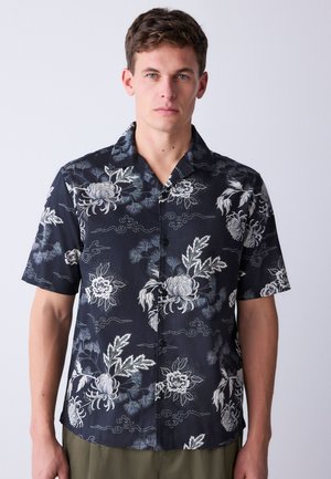 Next REGULAR FIT - JAPANESE STYLE PRINT SHORT SLEEVE - Skjorter - black