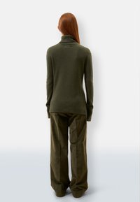 Just Cashmere LEXIE - Strickpullover - kaki