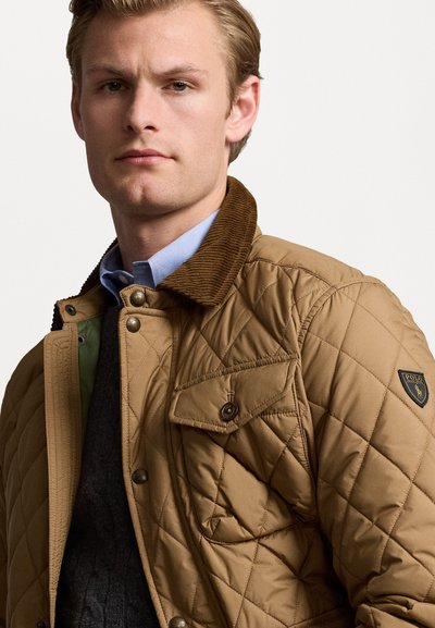 Polo Ralph Lauren THE BEATON QUILTED JACKET - Lengva striukė - honey brown